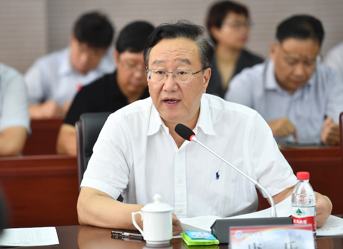 校长康乐作题为《抓紧新机遇汇聚新动能 全面开启部省合建河北大学新征程》的汇报