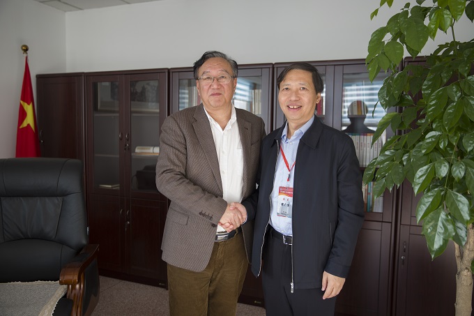 4专家组组长郭广生访谈校长康乐